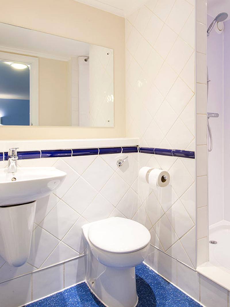 Travelodge Cardiff Airport Barry Eksteriør billede